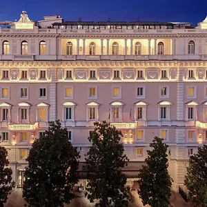 4* Hotell Marriott Grand Flora